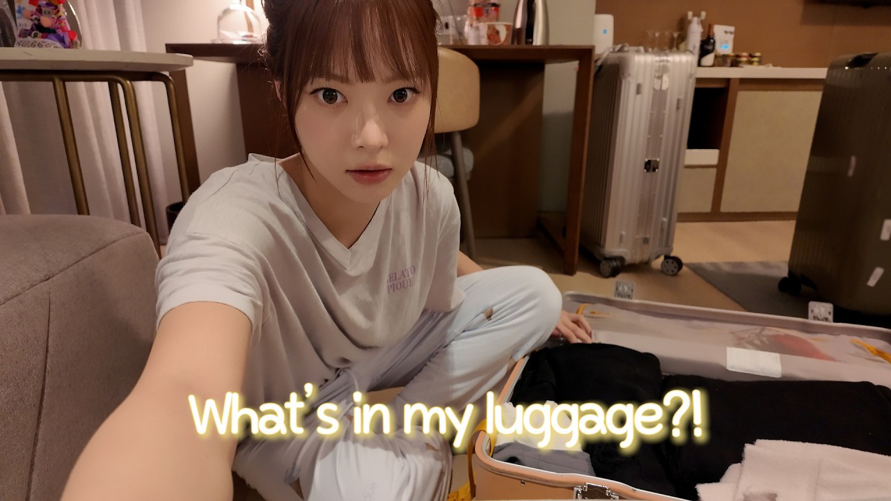 Latest photo of LE SSERAFIM