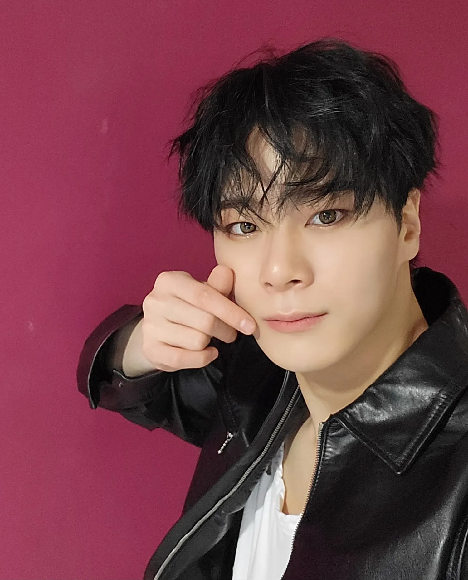 A moment captured by Moonbin (ASTRO)'s fan