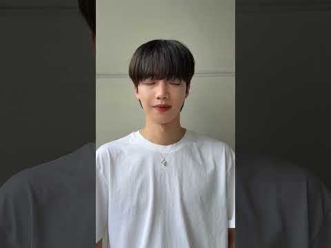 Behind-the-scenes cut of Lim Youngmin