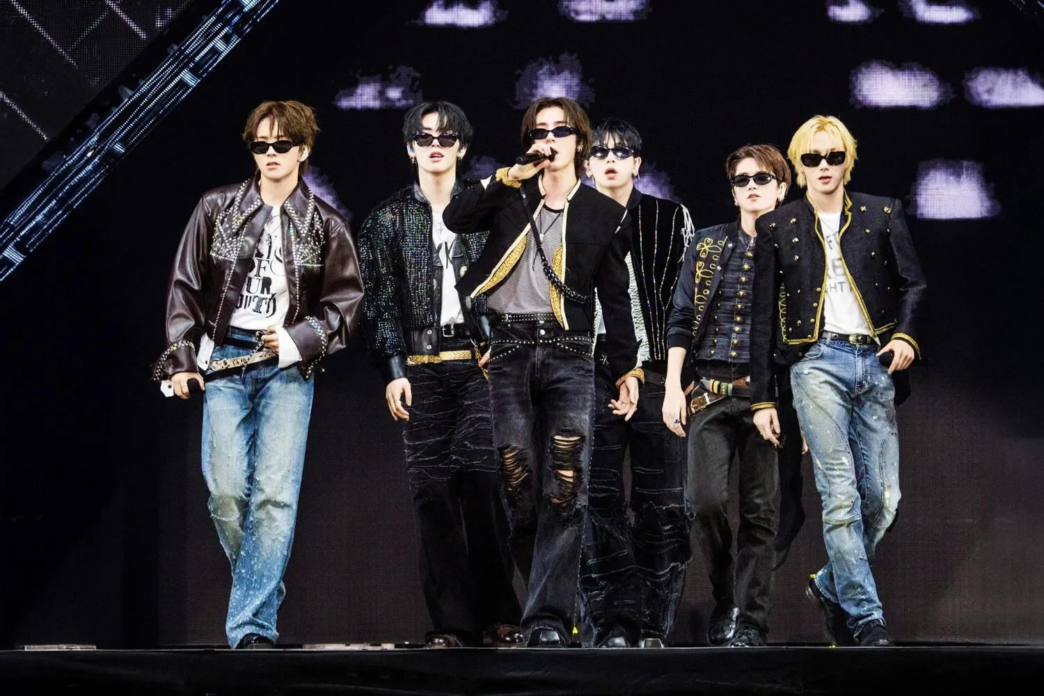 A moment captured by BOYNEXTDOOR's fan