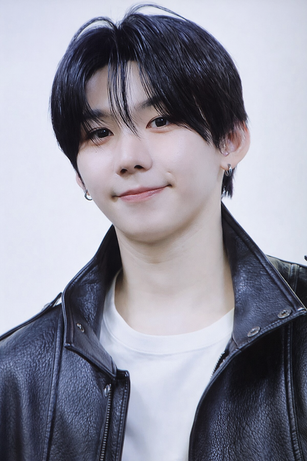 Behind-the-scenes cut of Park Han (AHOF)