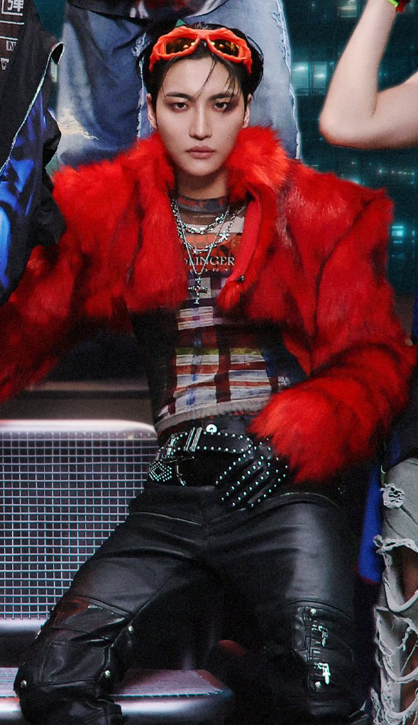 Recent activity shot of Seonghwa (ATEEZ)