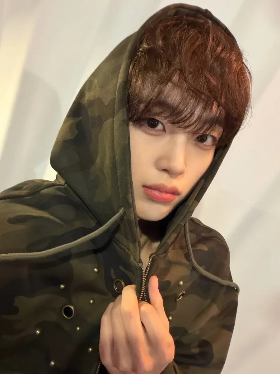 亨俊 (CRAVITY)的最新活動照片