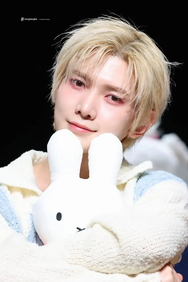 A moment captured by Yeosang (ATEEZ)'s fan
