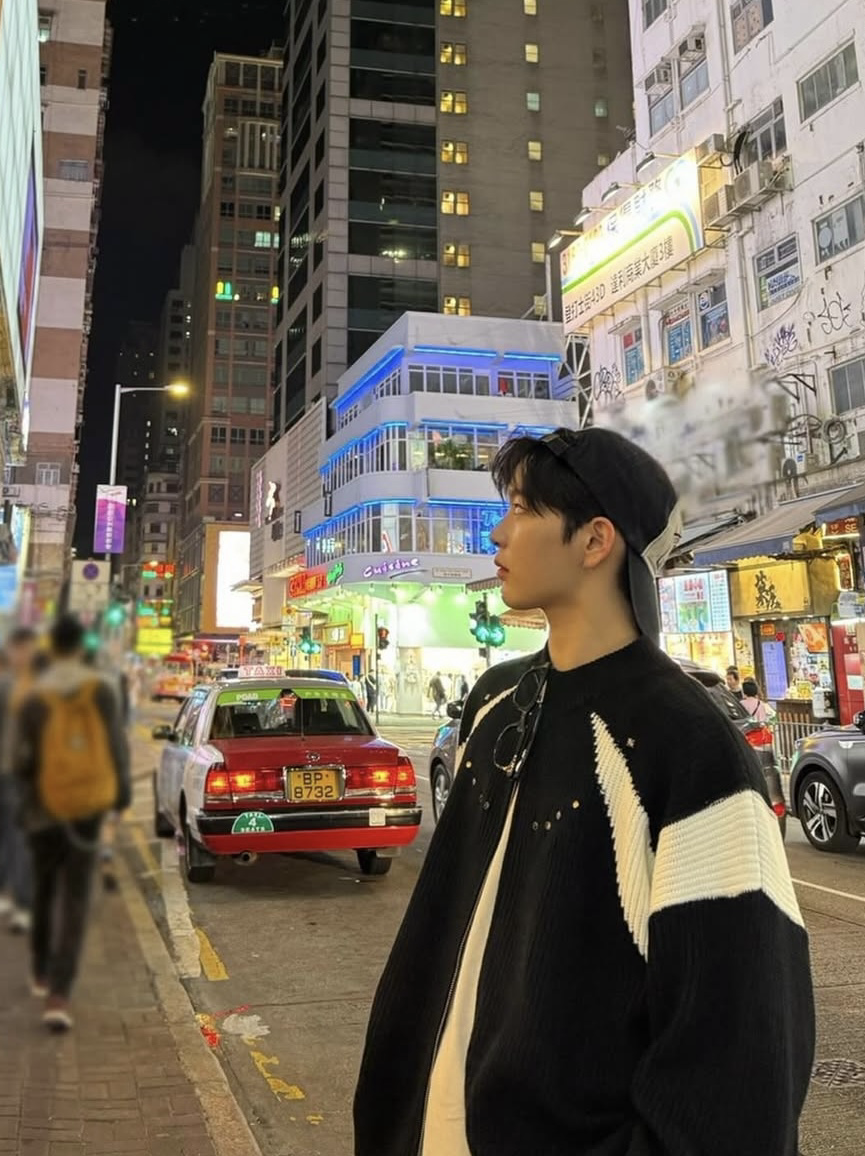 Behind-the-scenes cut of Haseung (WHIB)