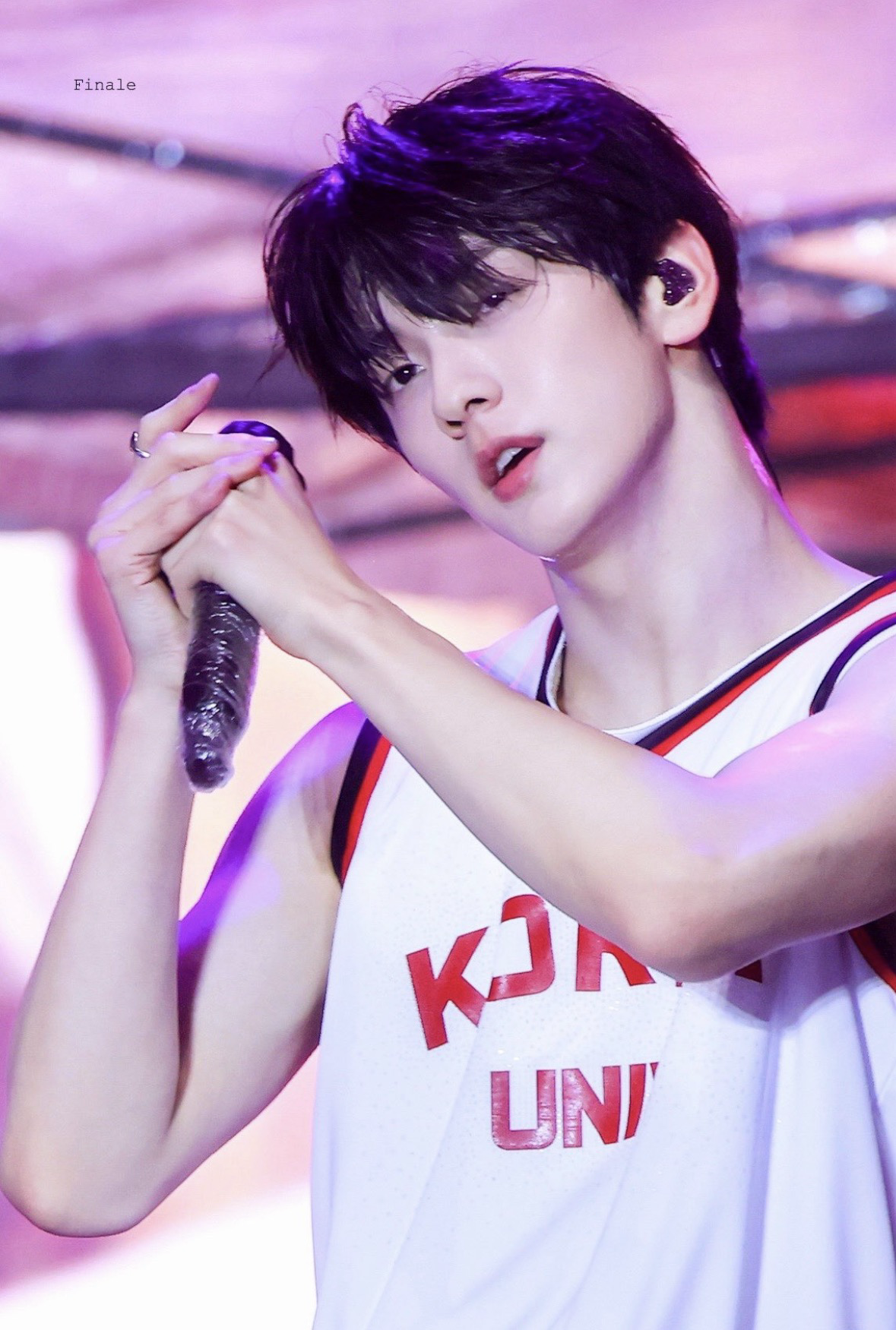 A moment captured by Soobin (TOMORROW X TOGETHER)'s fan