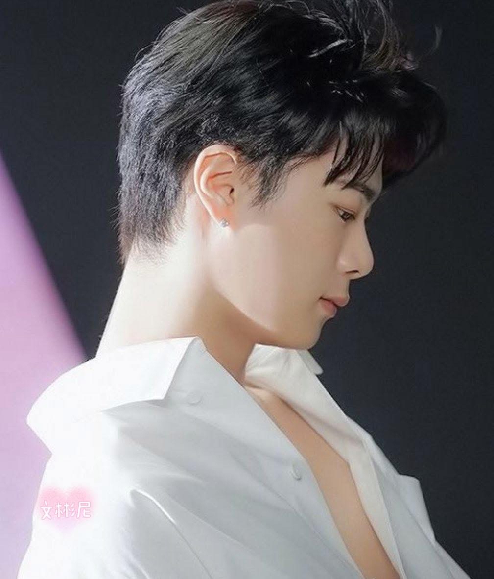 Latest photo of Moonbin (ASTRO)