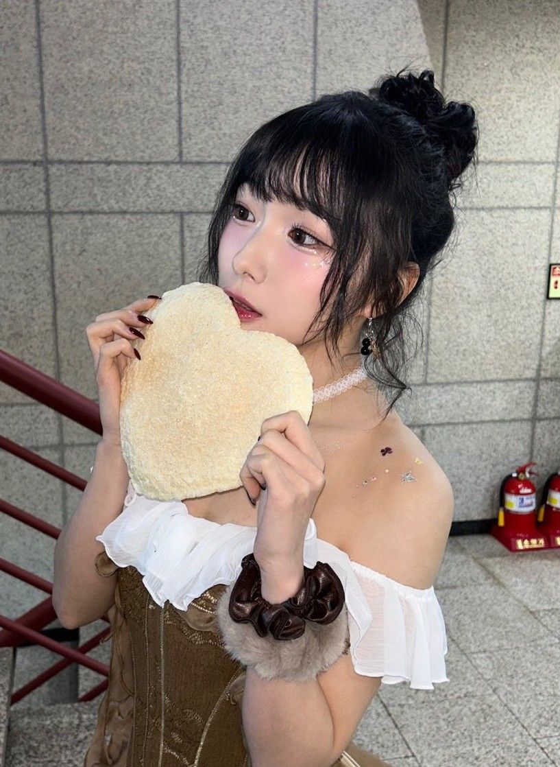 Latest photo of Seo Youngeun (Kep1er)