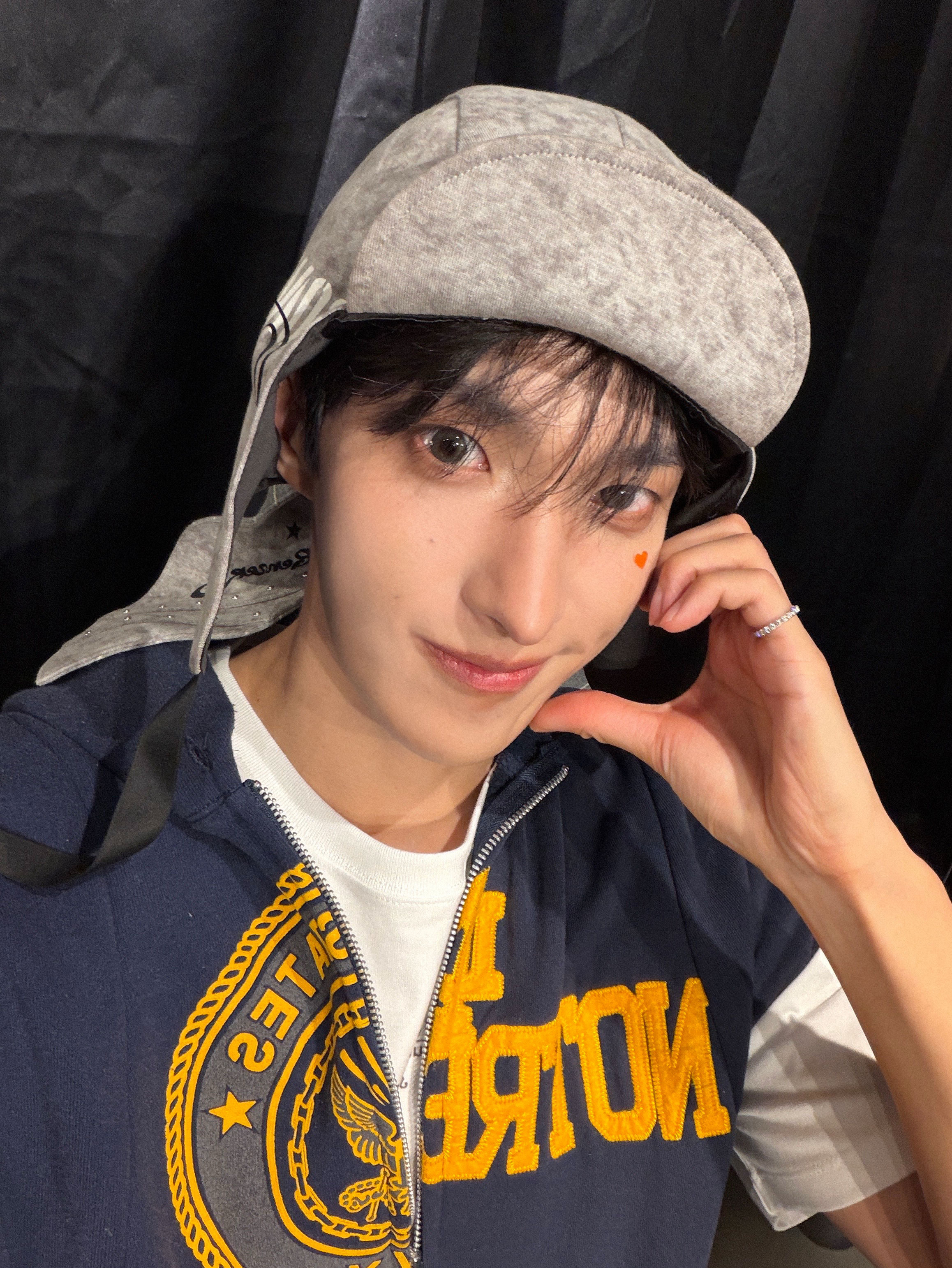 Latest photo of DK (SEVENTEEN)
