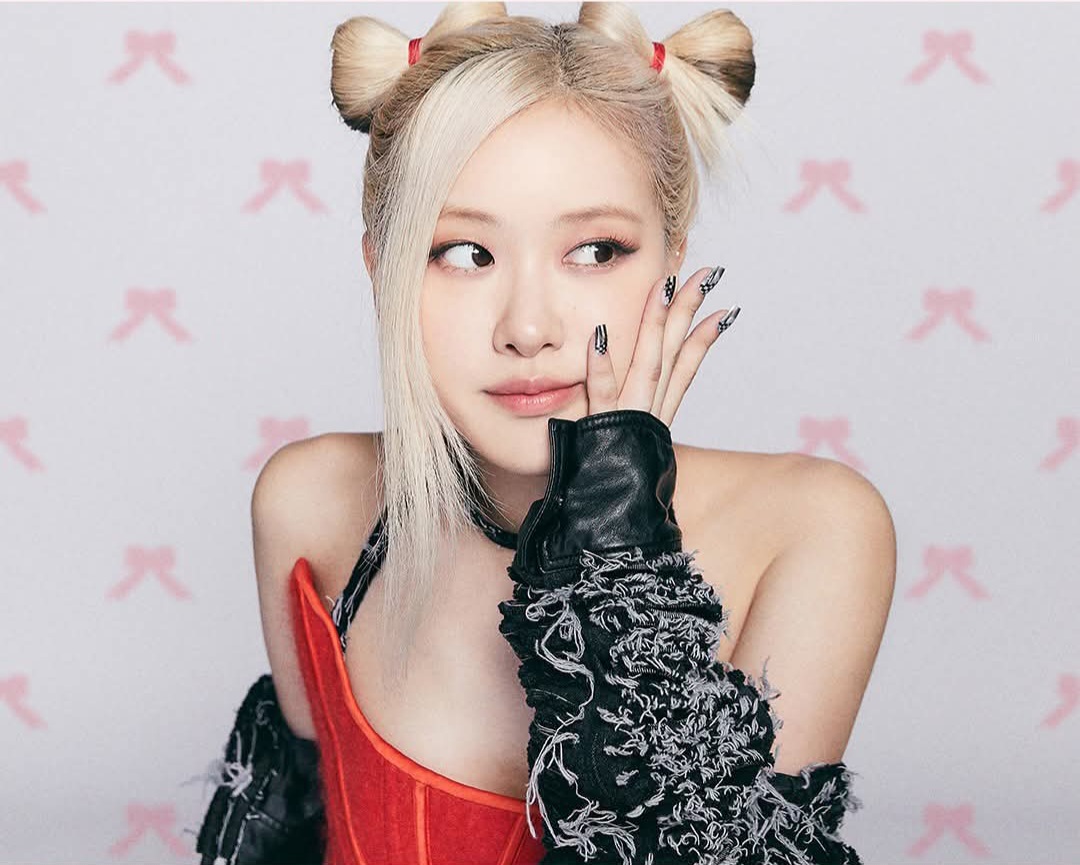 로제 (BLACKPINK)의 비하인드 컷