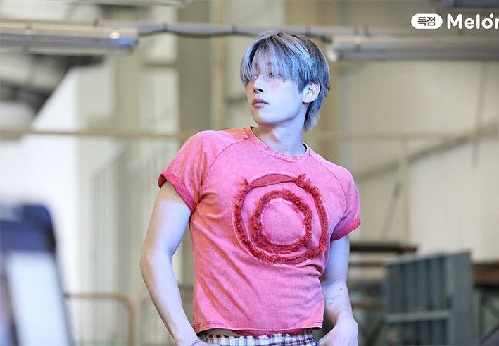 Recent activity shot of Han Seungwoo