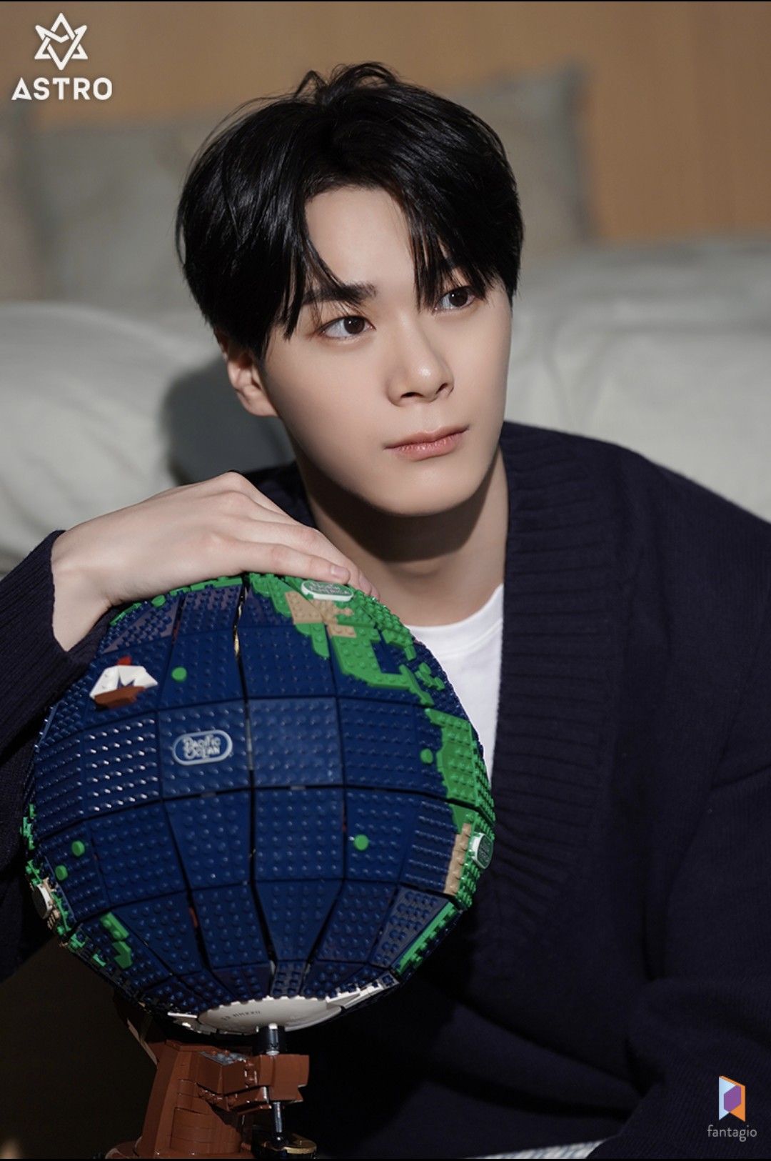 Behind-the-scenes cut of Moonbin (ASTRO)