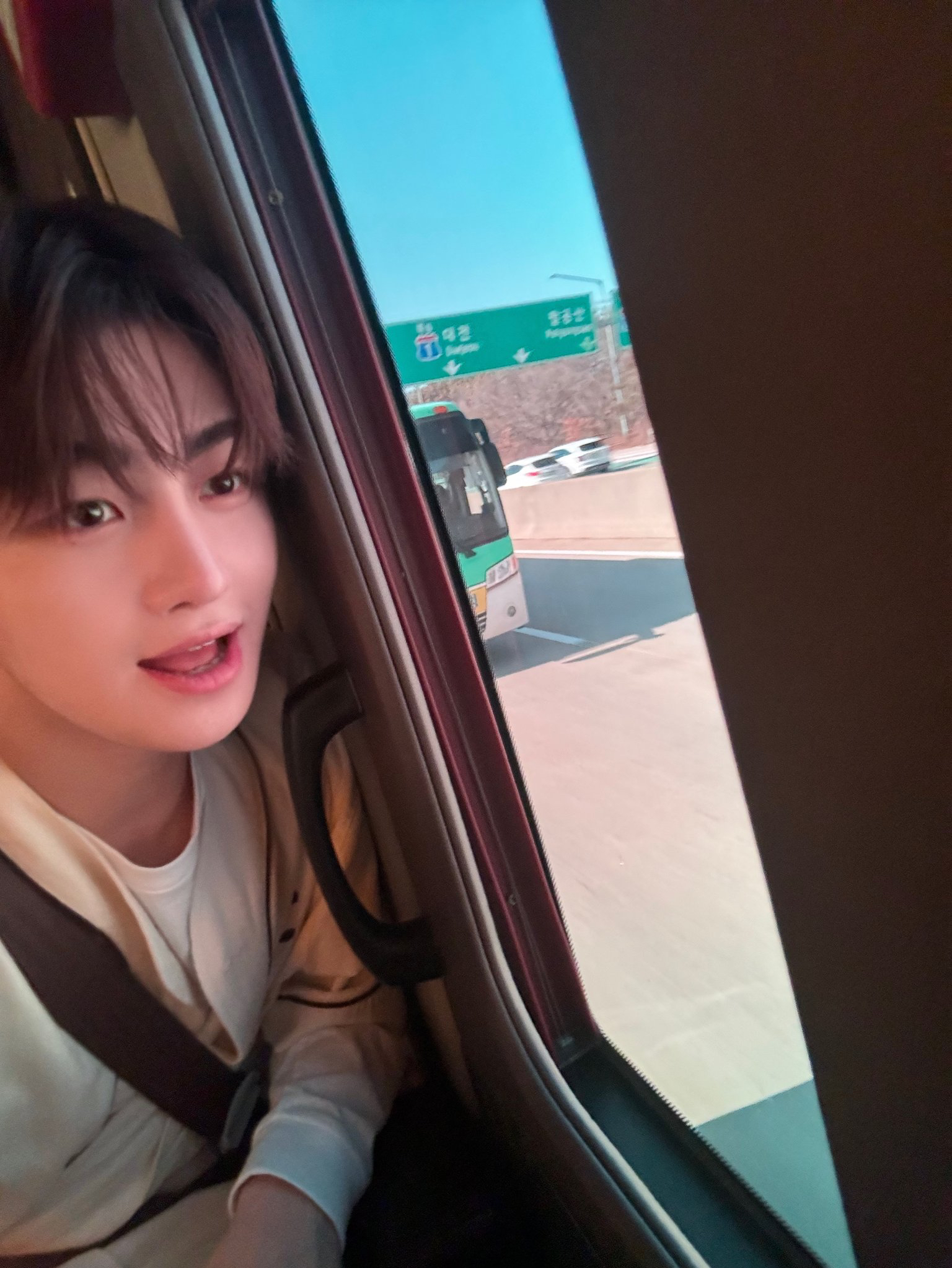 Latest photo of Jihoon (TWS)