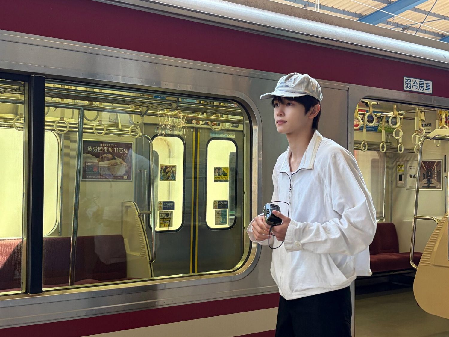 Behind-the-scenes cut of Sungchan (RIIZE)