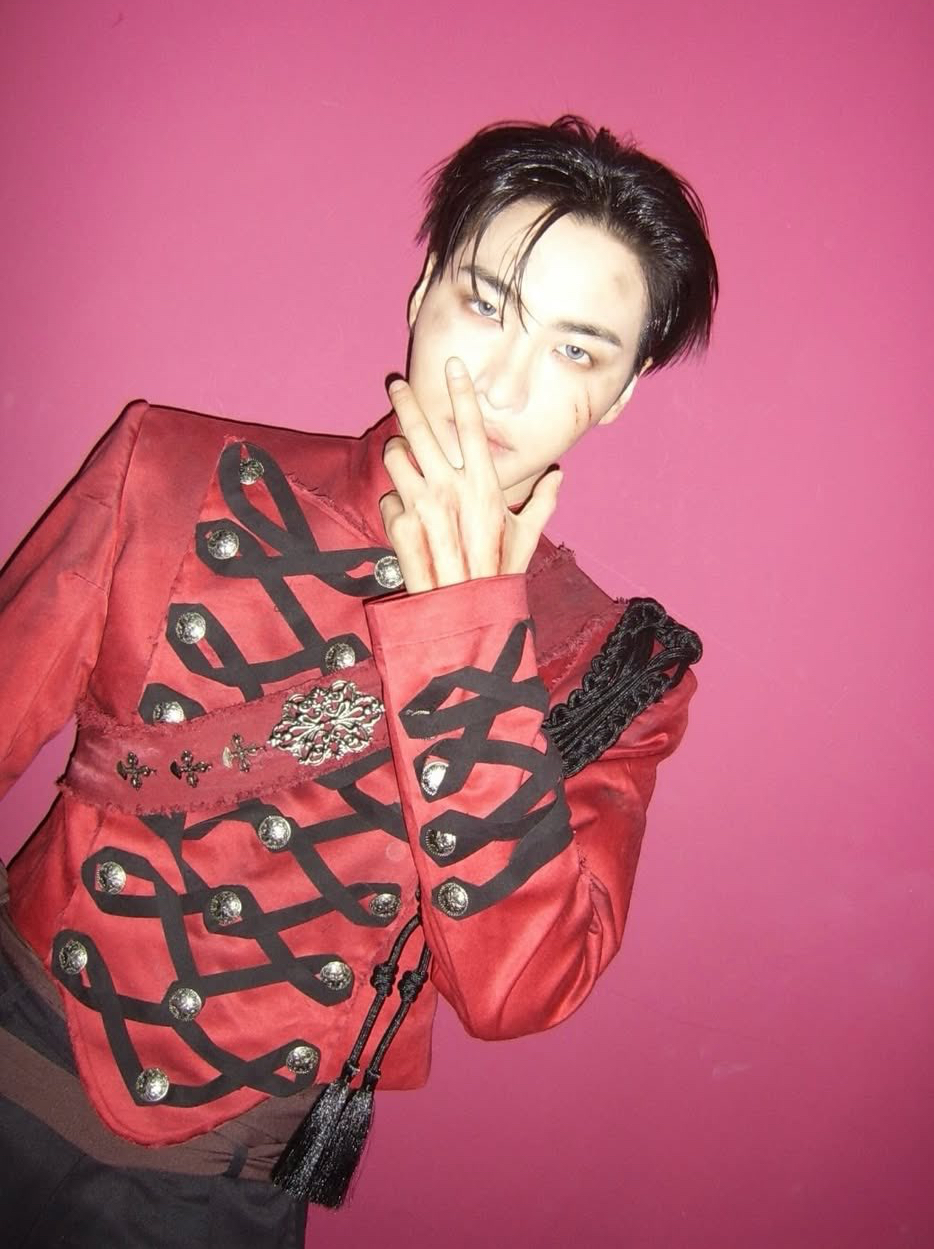 Recent activity shot of Seonghwa (ATEEZ)