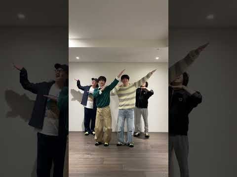 Behind-the-scenes cut of Hyeongjun (CRAVITY)