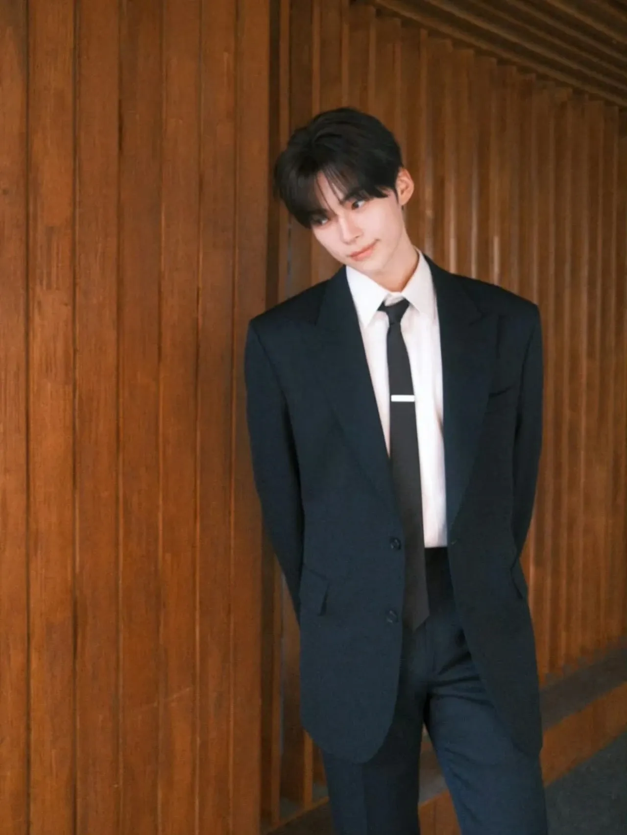 성한빈 (제로베이스원)의 최신 사진