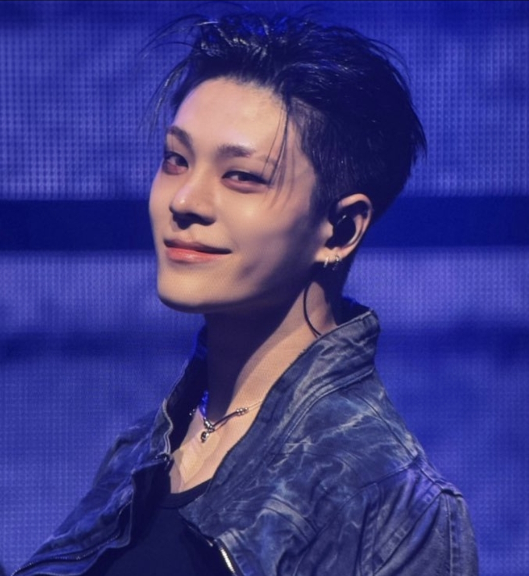 A moment captured by Kim Junmin (WHIB)'s fan