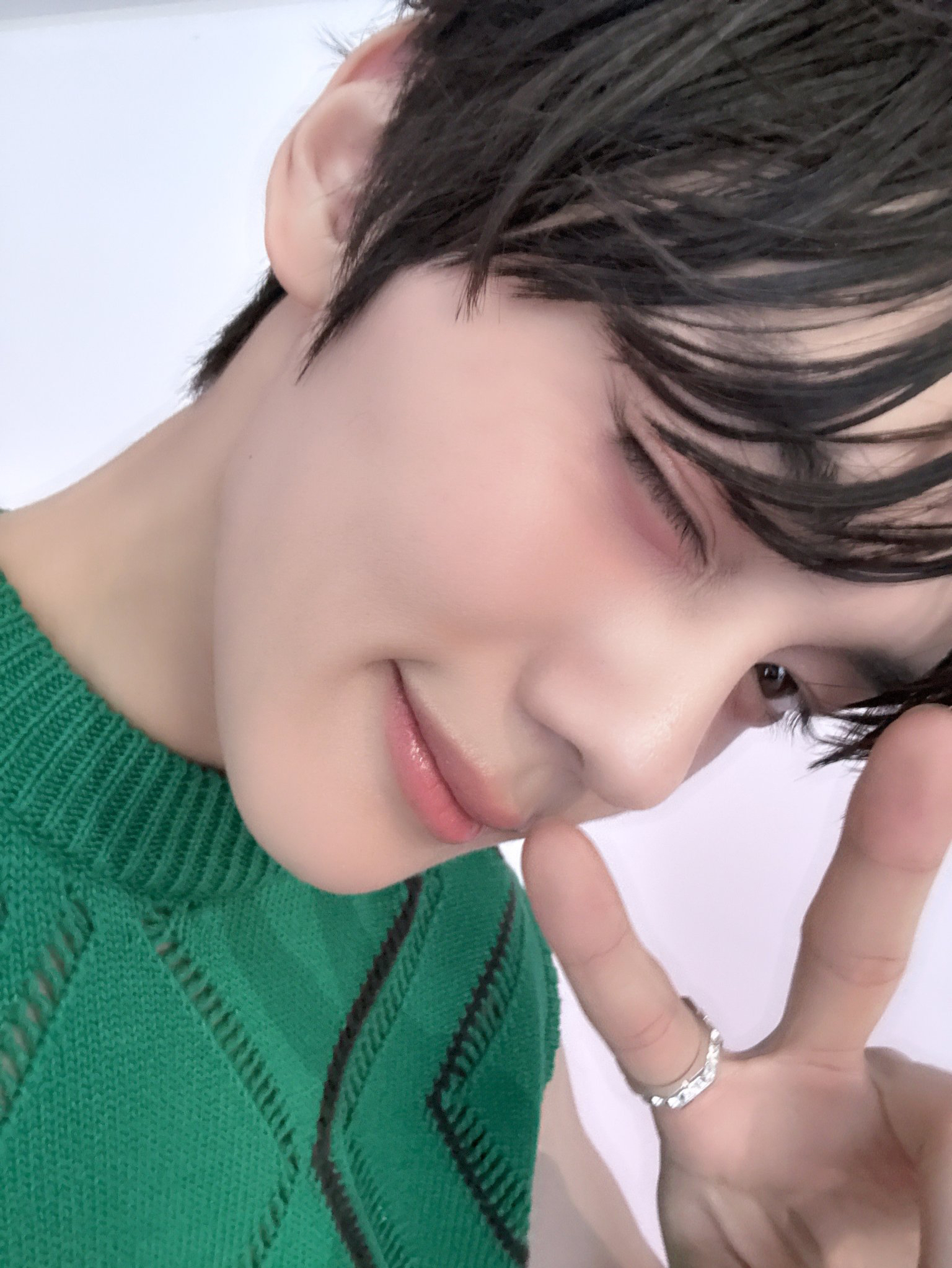 A moment captured by Kim Gyuvin (ZEROBASEONE)'s fan