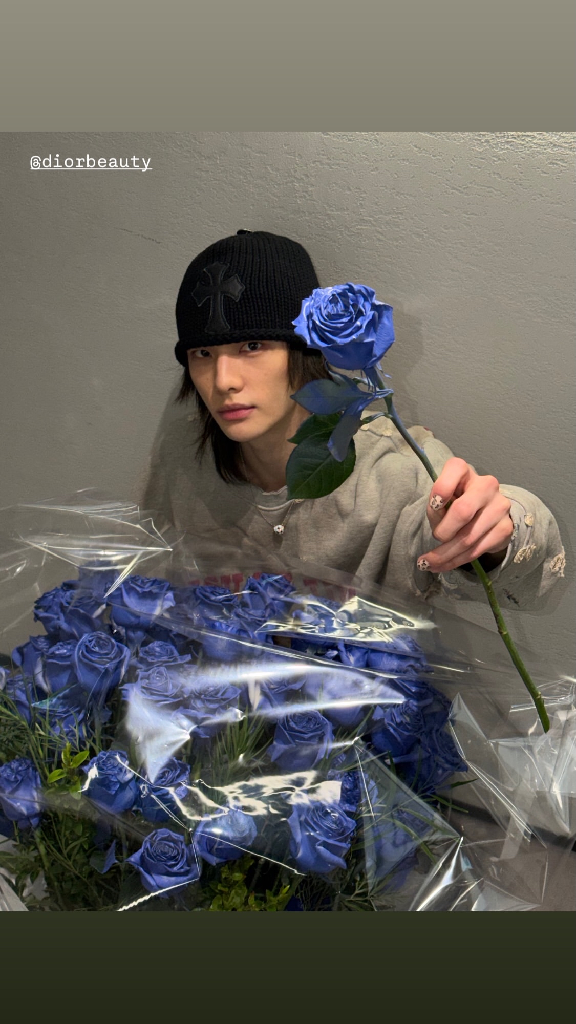 Latest photo of Hyunjin (Stray Kids)