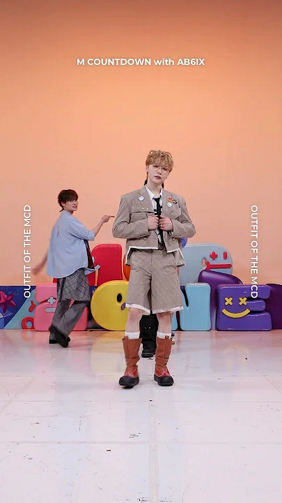 A heartfelt wallpaper shared by Park Woojin (AB6IX)'s fans