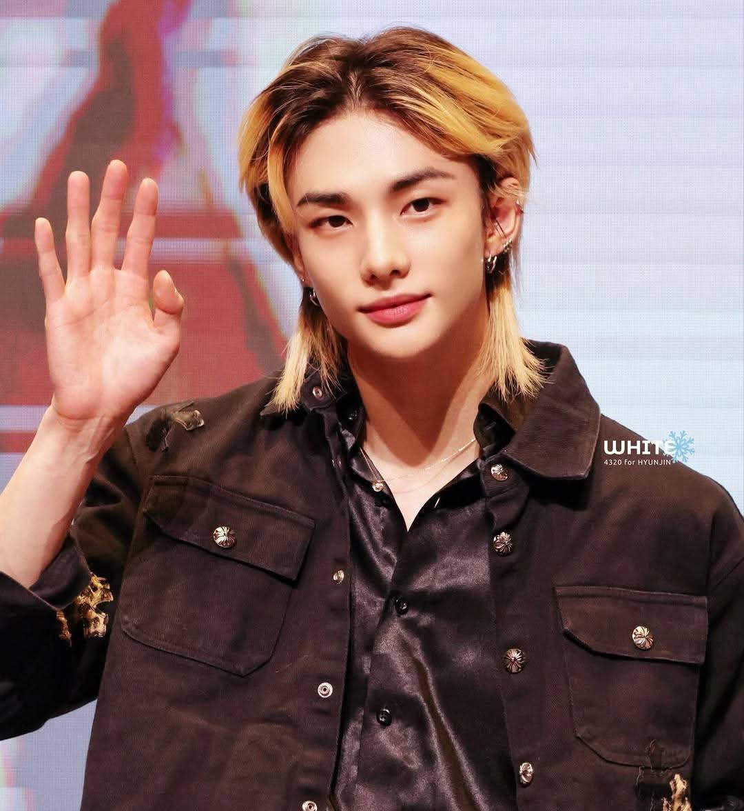 铉辰 (Stray Kids)的最新活动照片