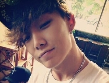 Behind-the-scenes cut of BOBBY (iKON)