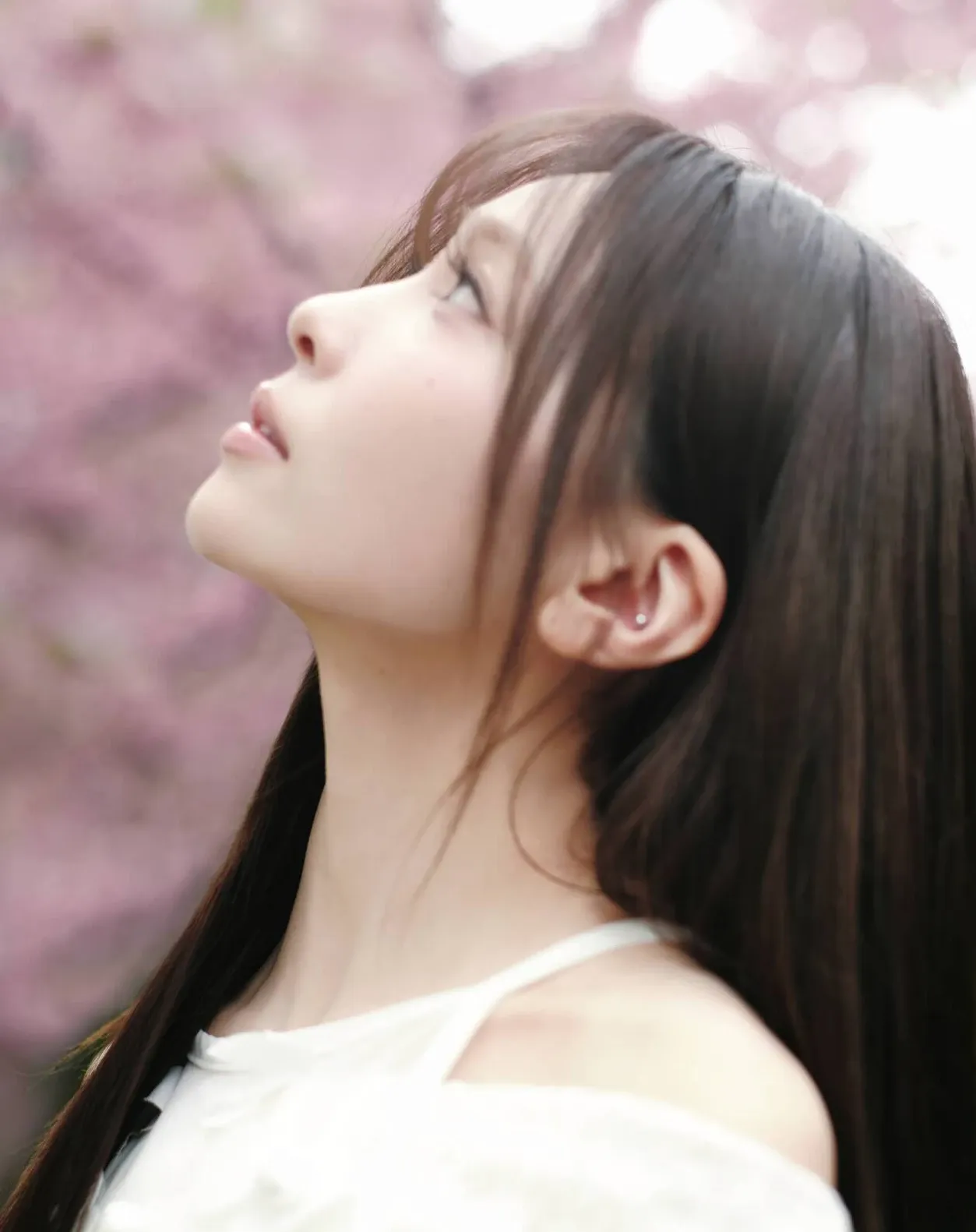 Recent activity shot of Mayuka (NiziU)