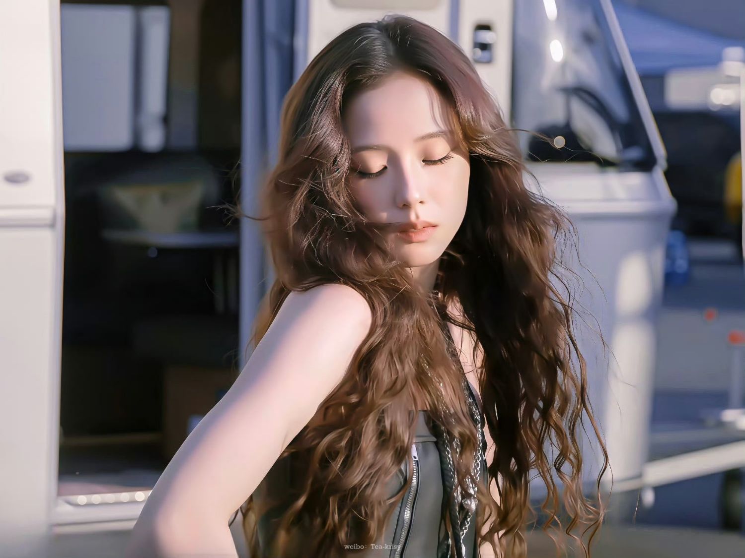 Foto aktivitas terbaru Jisoo (BLACKPINK)