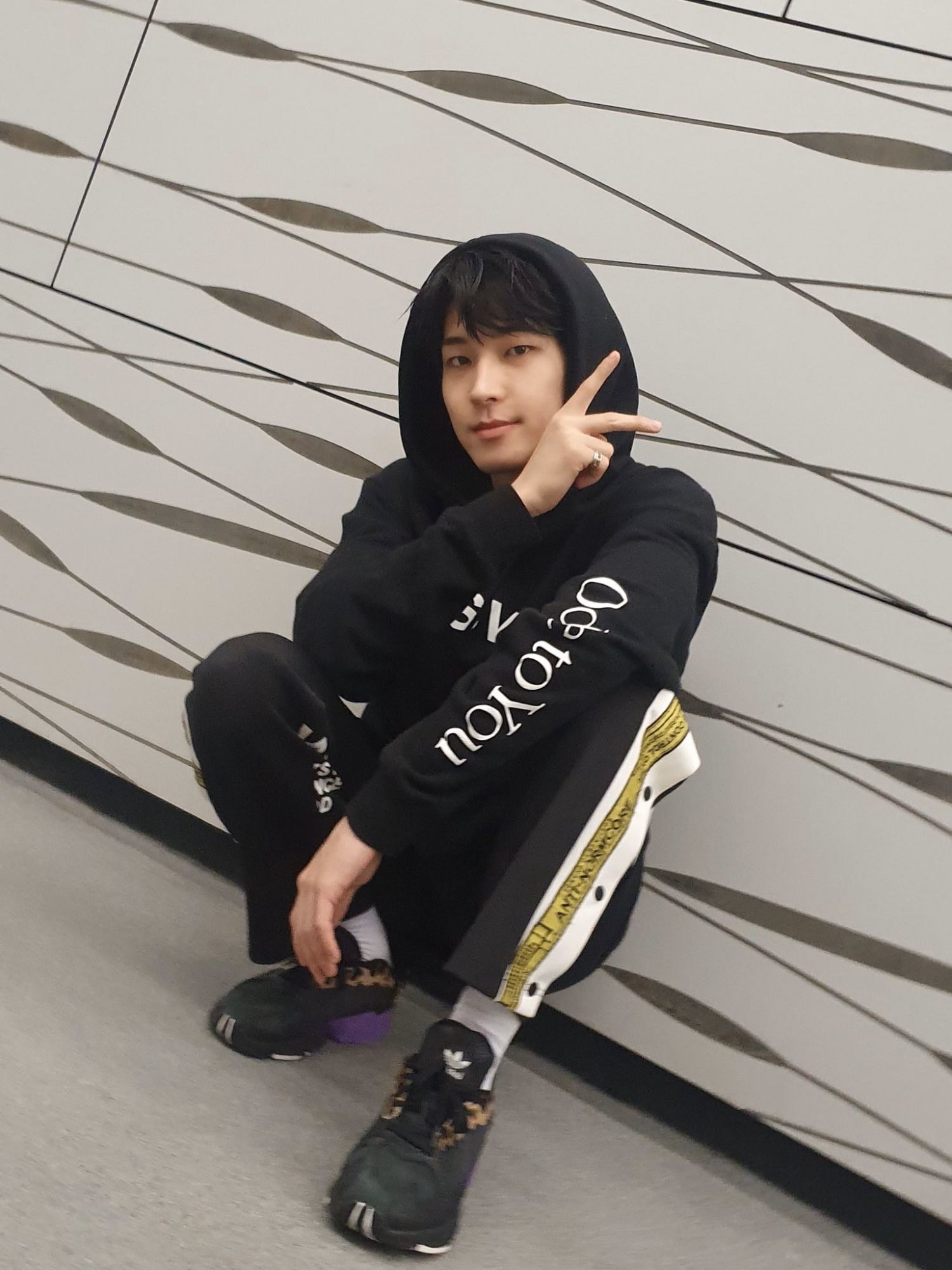 Behind-the-scenes cut of Wonwoo (SEVENTEEN)