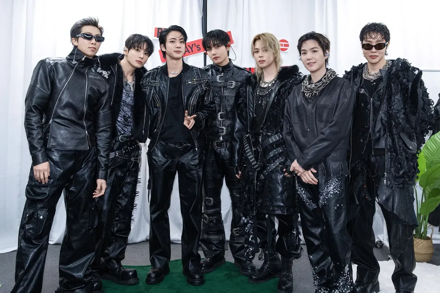 슈가 (방탄소년단)의 비하인드 컷