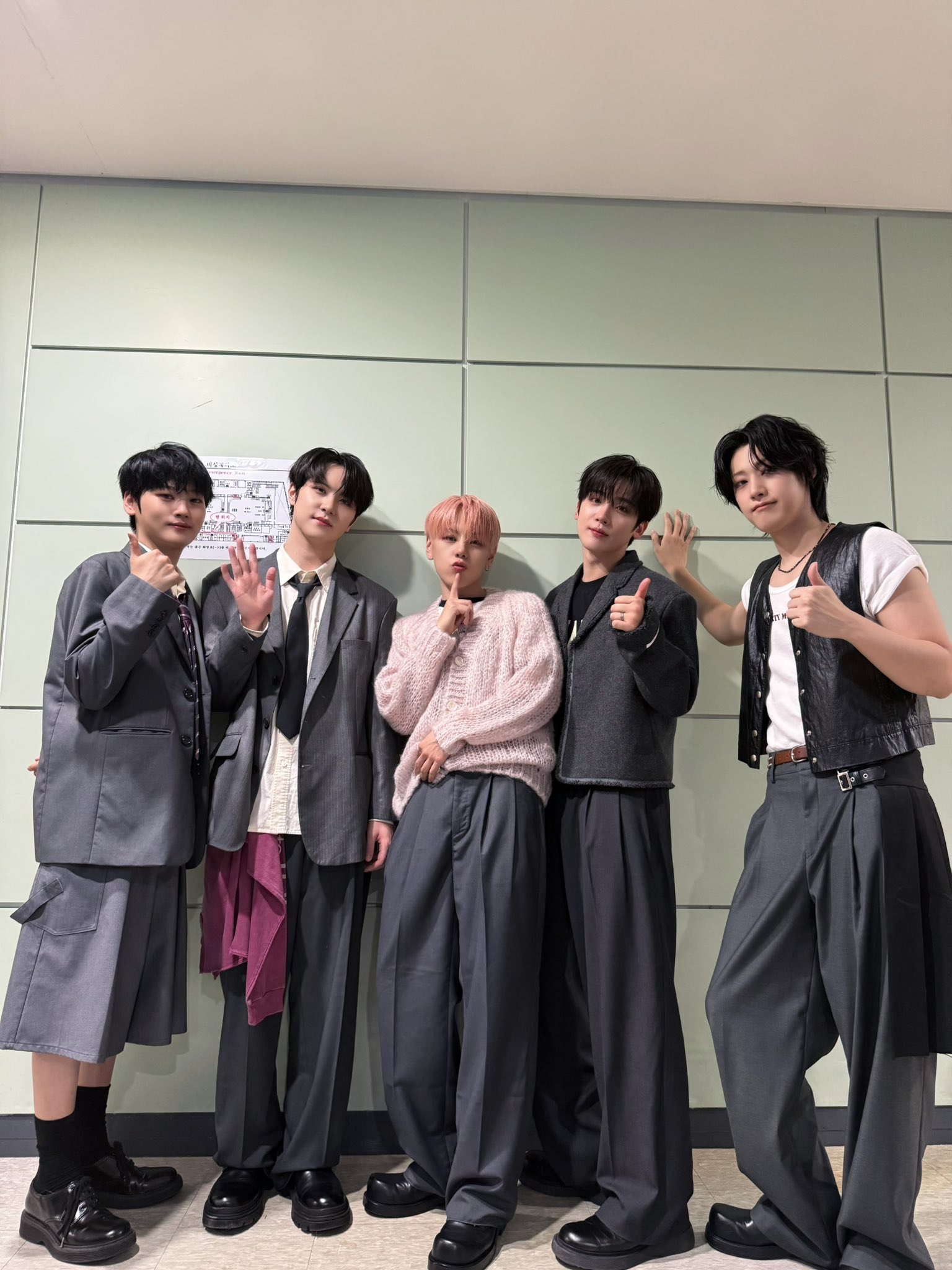 WEiの舞台裏ショット