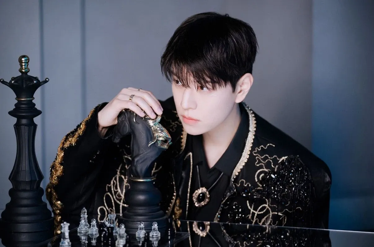 Behind-the-scenes cut of Seungmin (Stray Kids)
