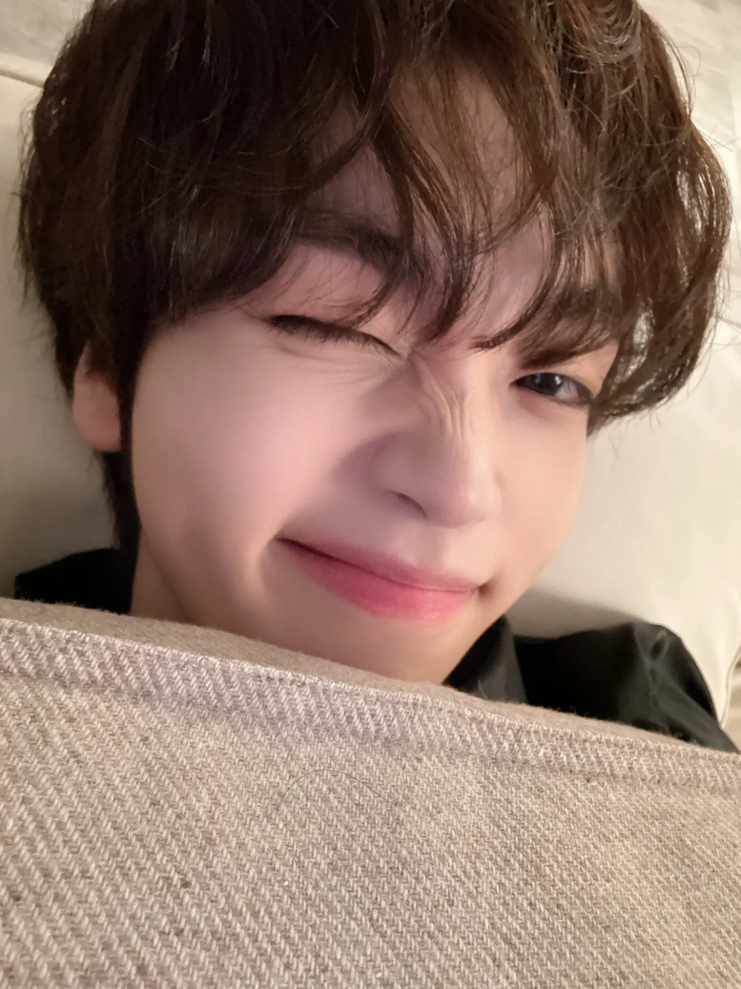 亨俊 (CRAVITY)的最新活動照片