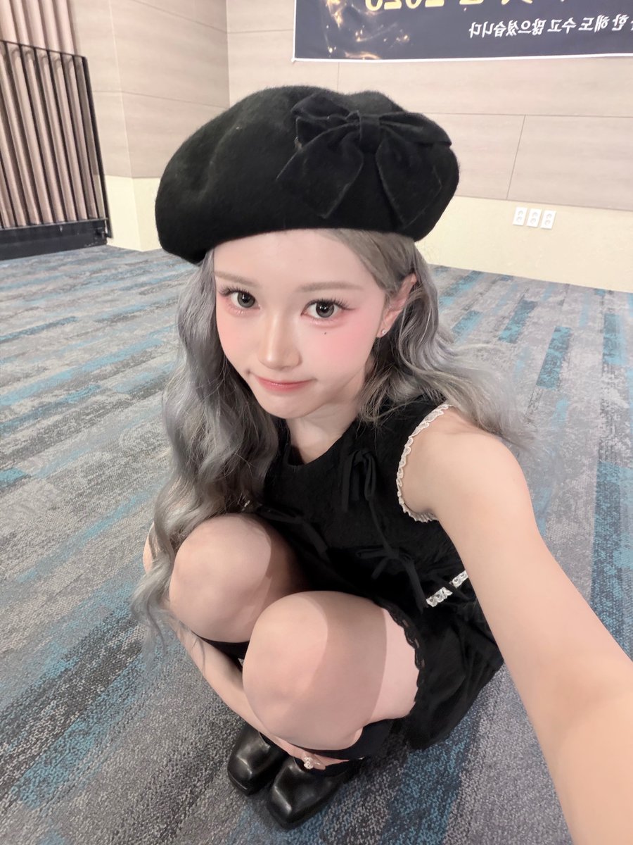 Latest photo of tripleS