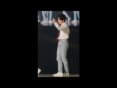 Momen yang diabadikan oleh penggemar EXO