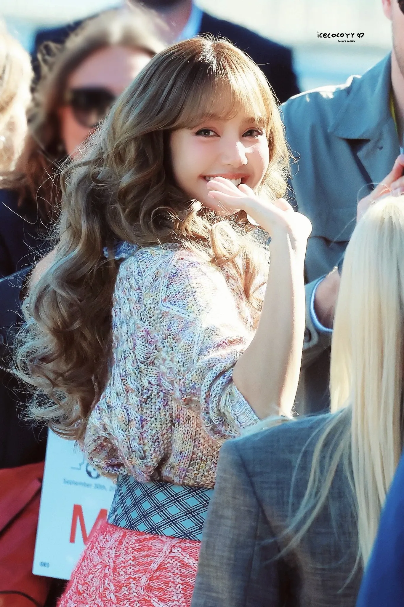 Lisa (BLACKPINK)粉丝拍下的瞬间