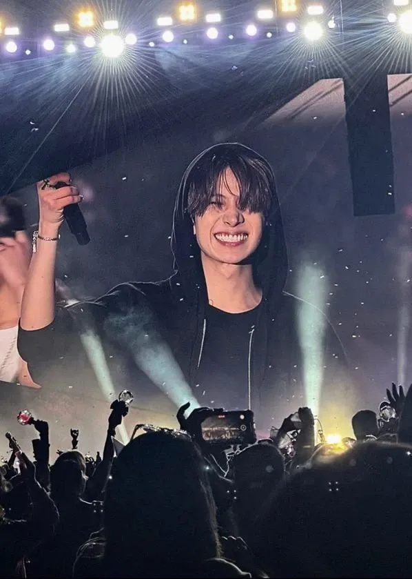 A moment captured by Evan's fan