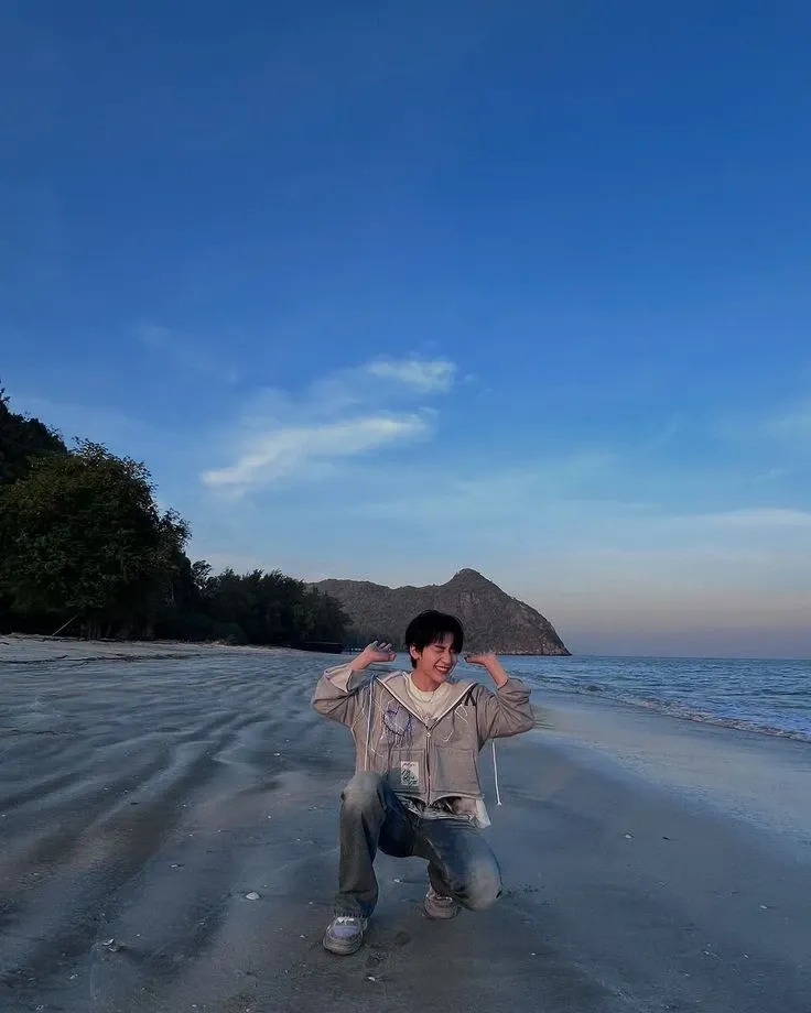 Recent activity shot of Seok Matthew (ZEROBASEONE)