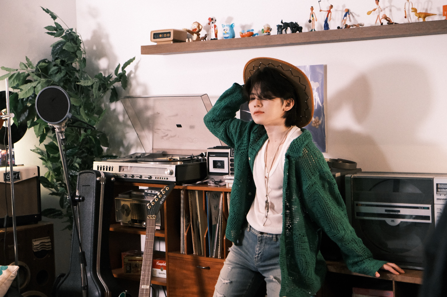 Behind-the-scenes cut of Woozi (SEVENTEEN)