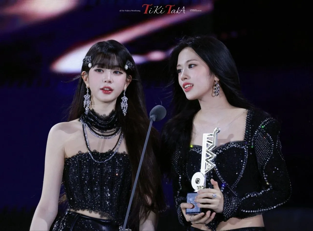 안유진 (IVE)의 비하인드 컷