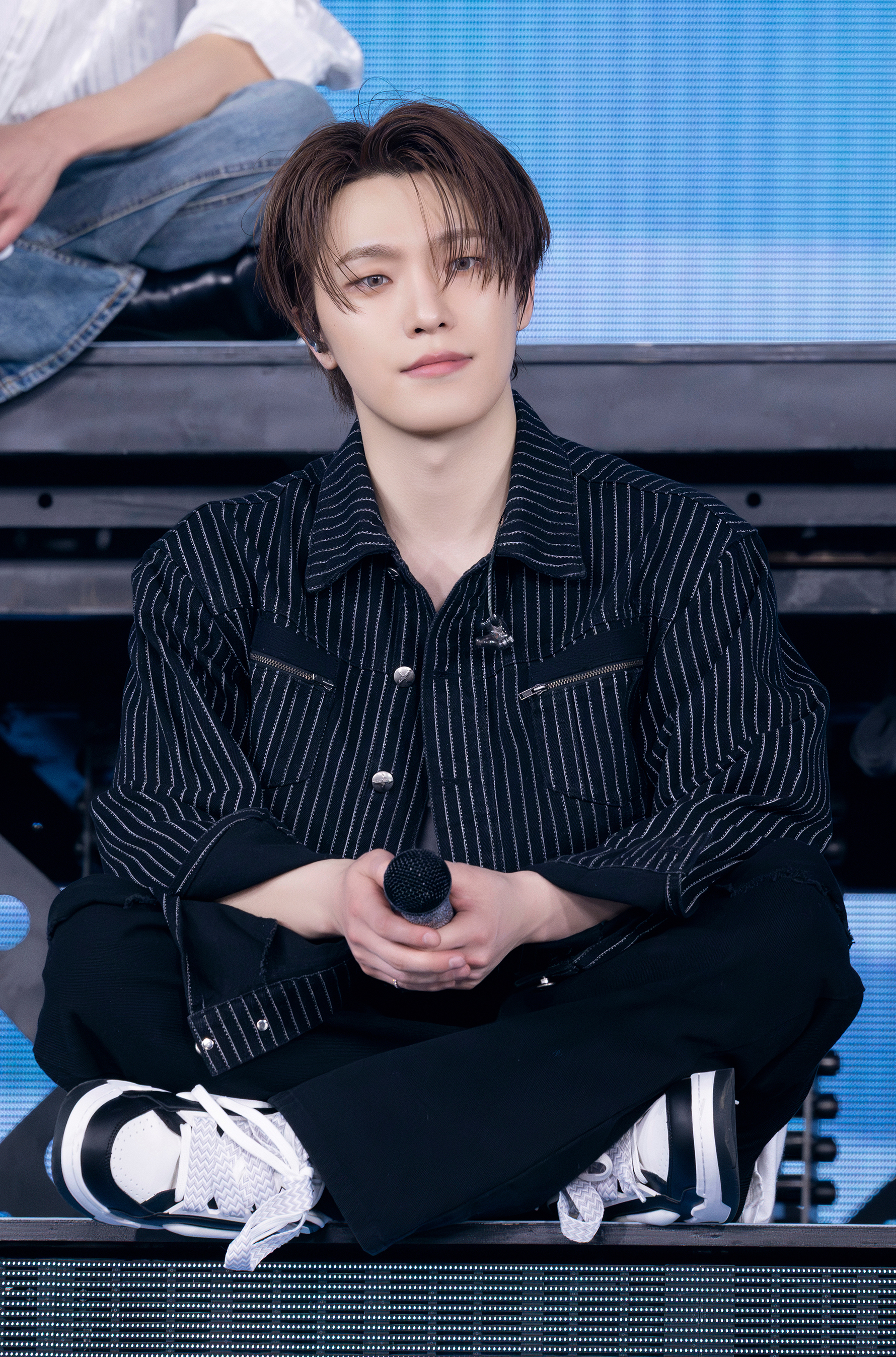 Behind-the-scenes cut of Dino (SEVENTEEN)