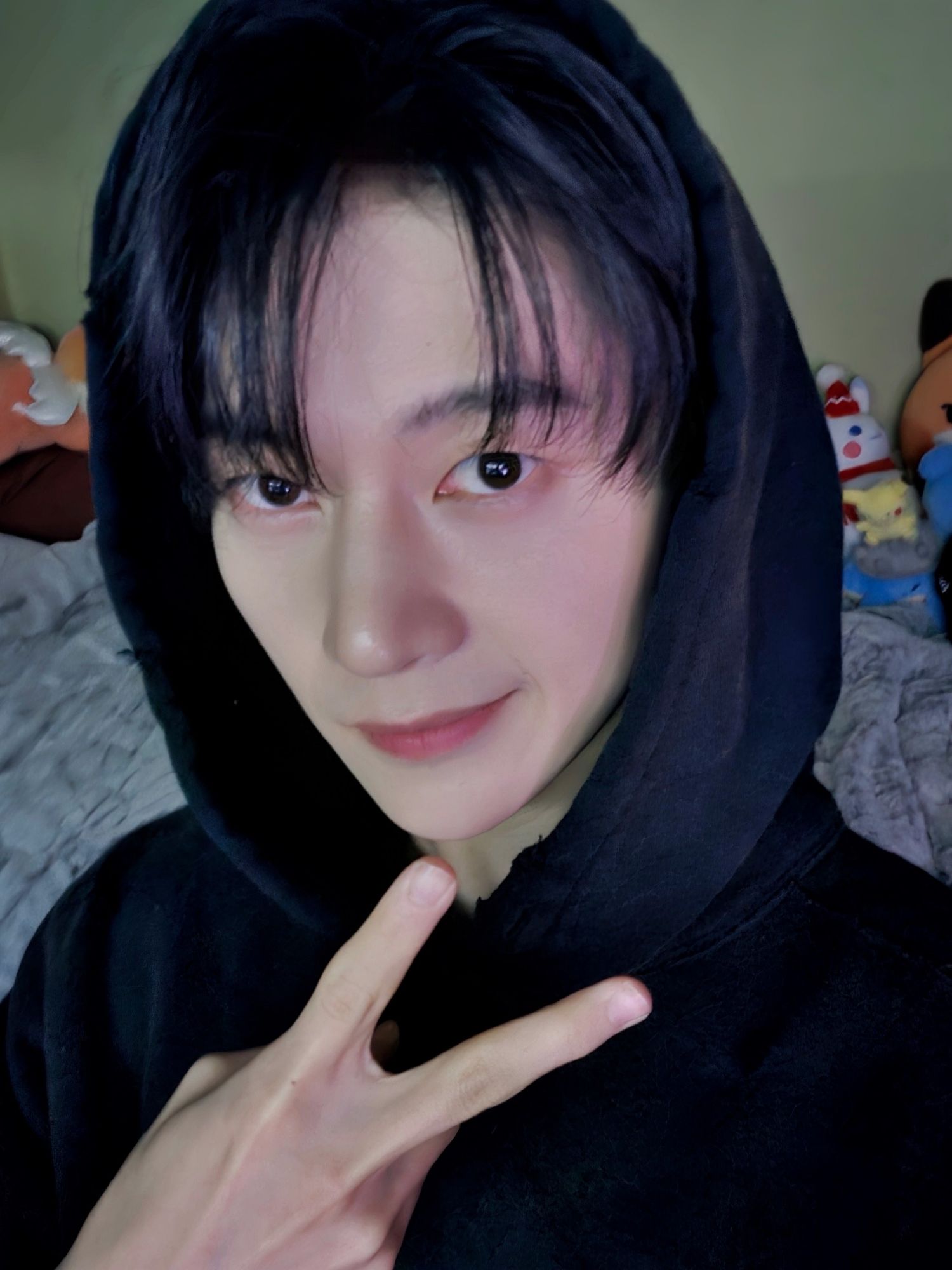 Behind-the-scenes cut of Seok Matthew (ZEROBASEONE)