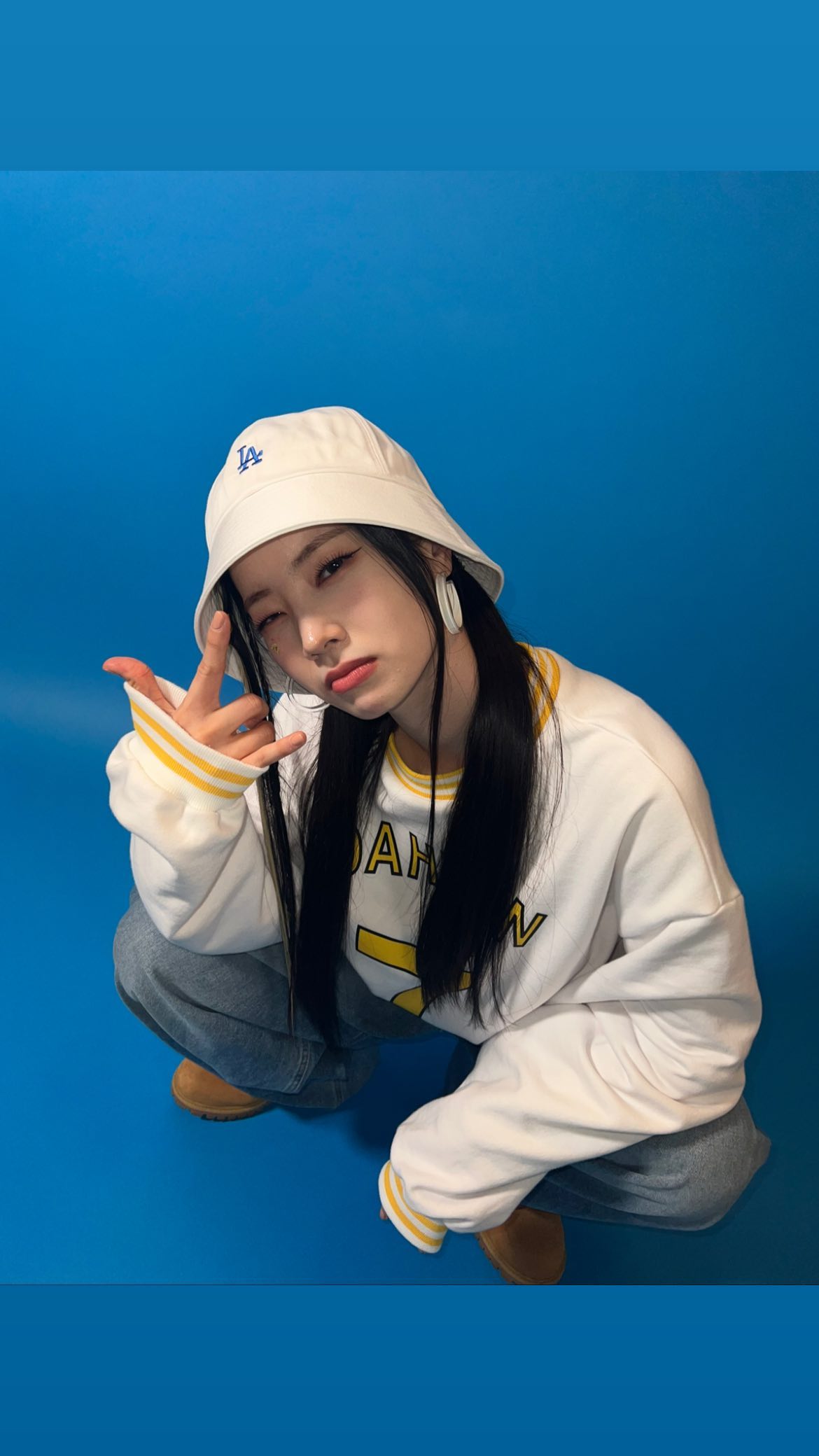 Today's most popular wallpaper in the Dahyun (TWICE) community