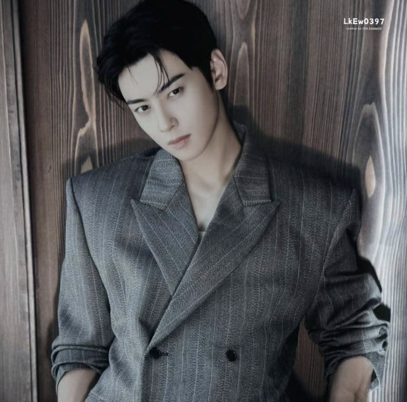 A moment captured by Eunwoo (ASTRO)'s fan