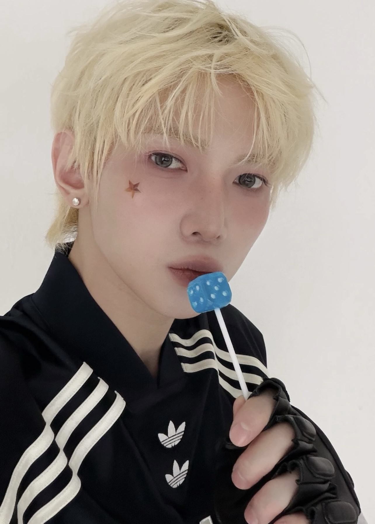 Behind-the-scenes cut of Yeosang (ATEEZ)