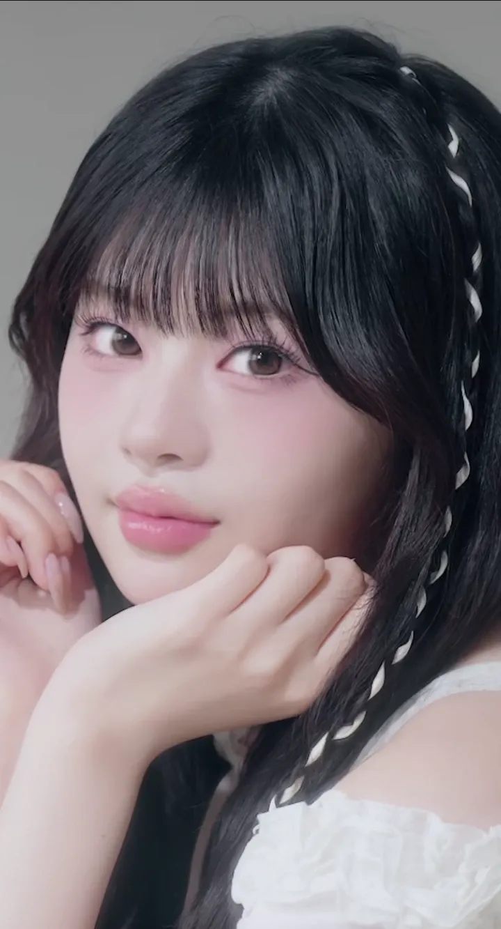 Latest photo of Murakami Rinon (ME:I)