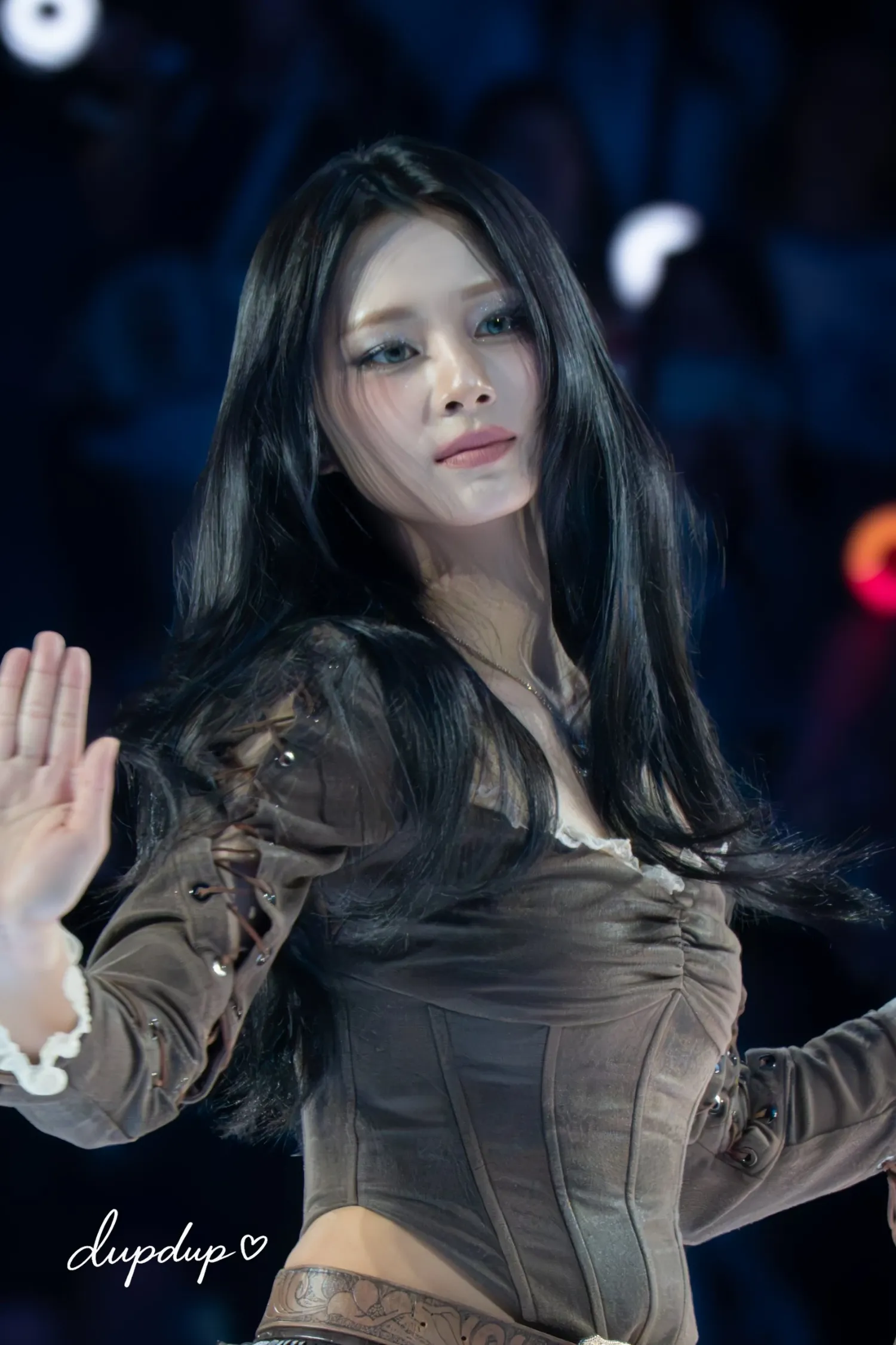 쯔위 (TWICE)의 비하인드 컷