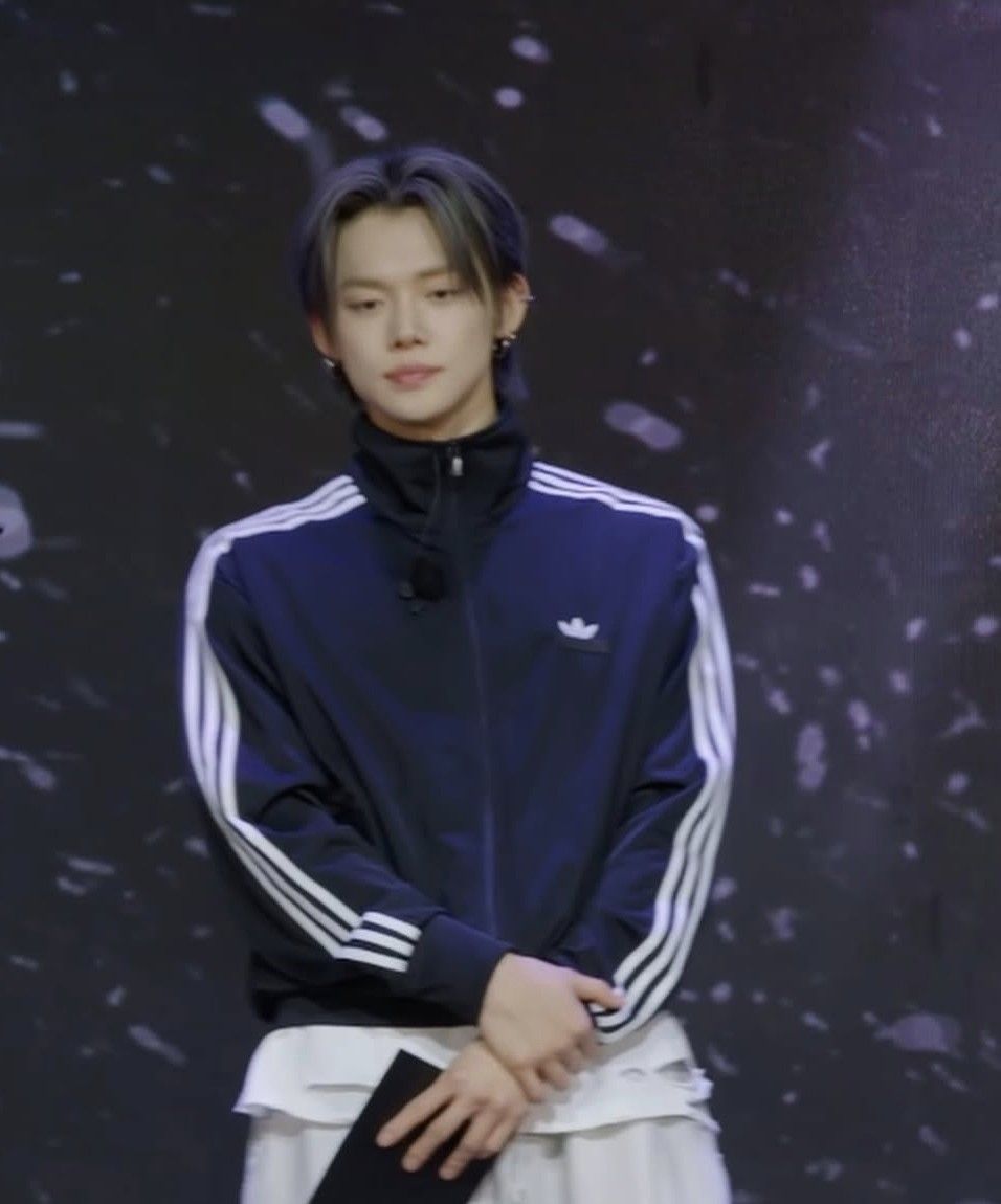 Recent activity shot of Yeonjun (TOMORROW X TOGETHER)