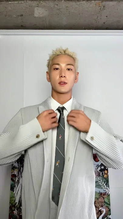 백호의 비하인드 컷